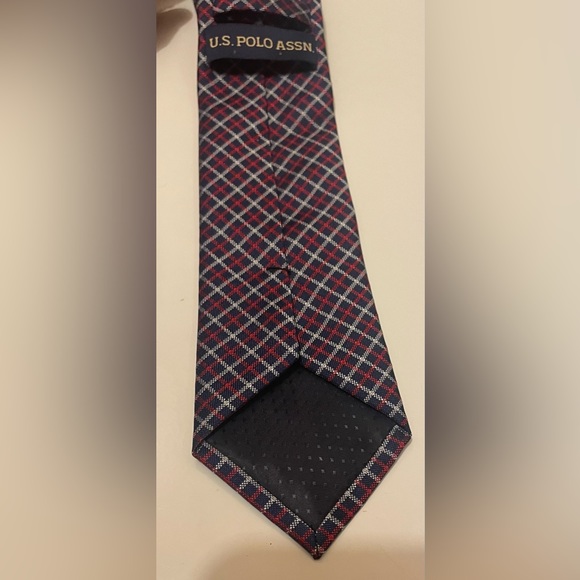 US POLO ASSN Handmade Men's Tie Red White Blue Plaid Polyester Necktie NEW - Picture 4 of 9